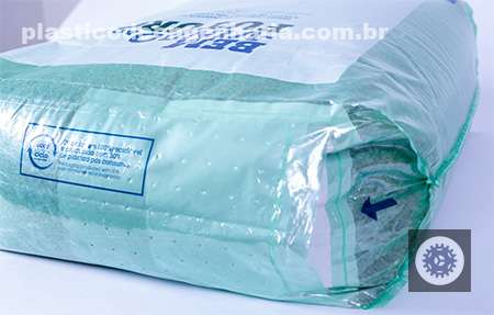 1690988179 plastiweber e inplac criam saco valvulado com resina reciclada pos consumo
