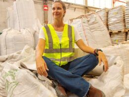 1698557647 madeira em pvc loja de plastico e 50 de materiais