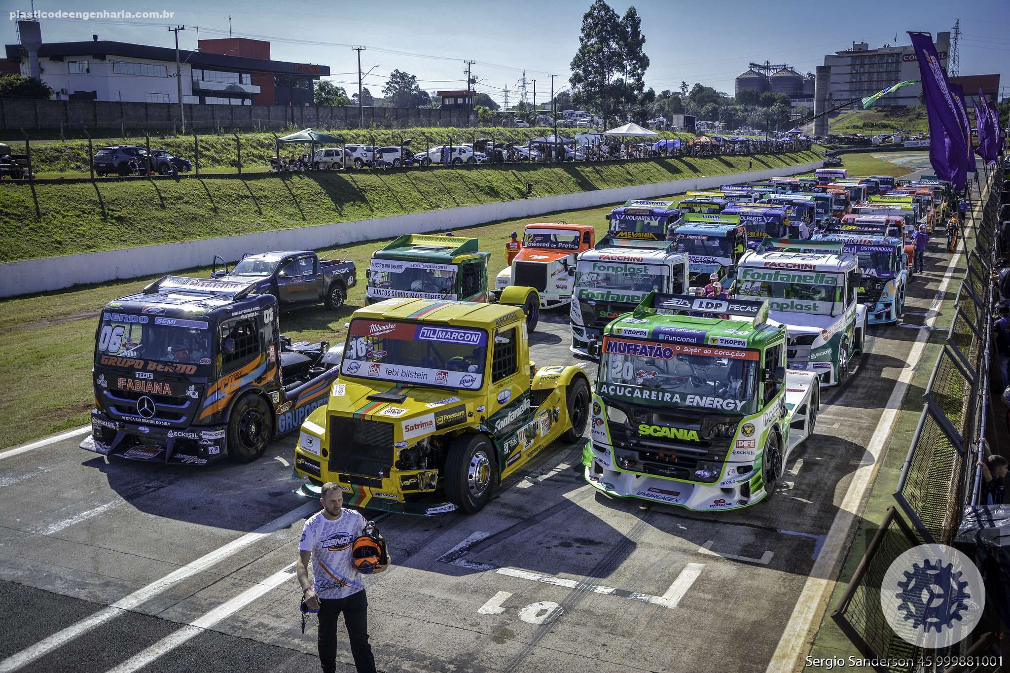 Grid de largada em Cascavel na Terceira etapa de 2024 - Foto: Sergio Sanderson
