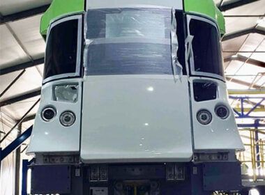 1719905870 gatron assina contrato com a alstom para fornecer assentos para