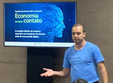 1724793351 palestra de rodrigo oliveira na interplast 2024 atrai grande publico