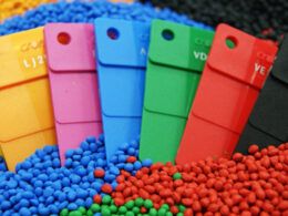 1727414137 elementos cruciais na industria do plastico resinas pigmentos e masterbatches
