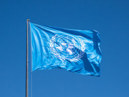 Tratado global contra poluição plástica prevê metas de redução e reciclagem