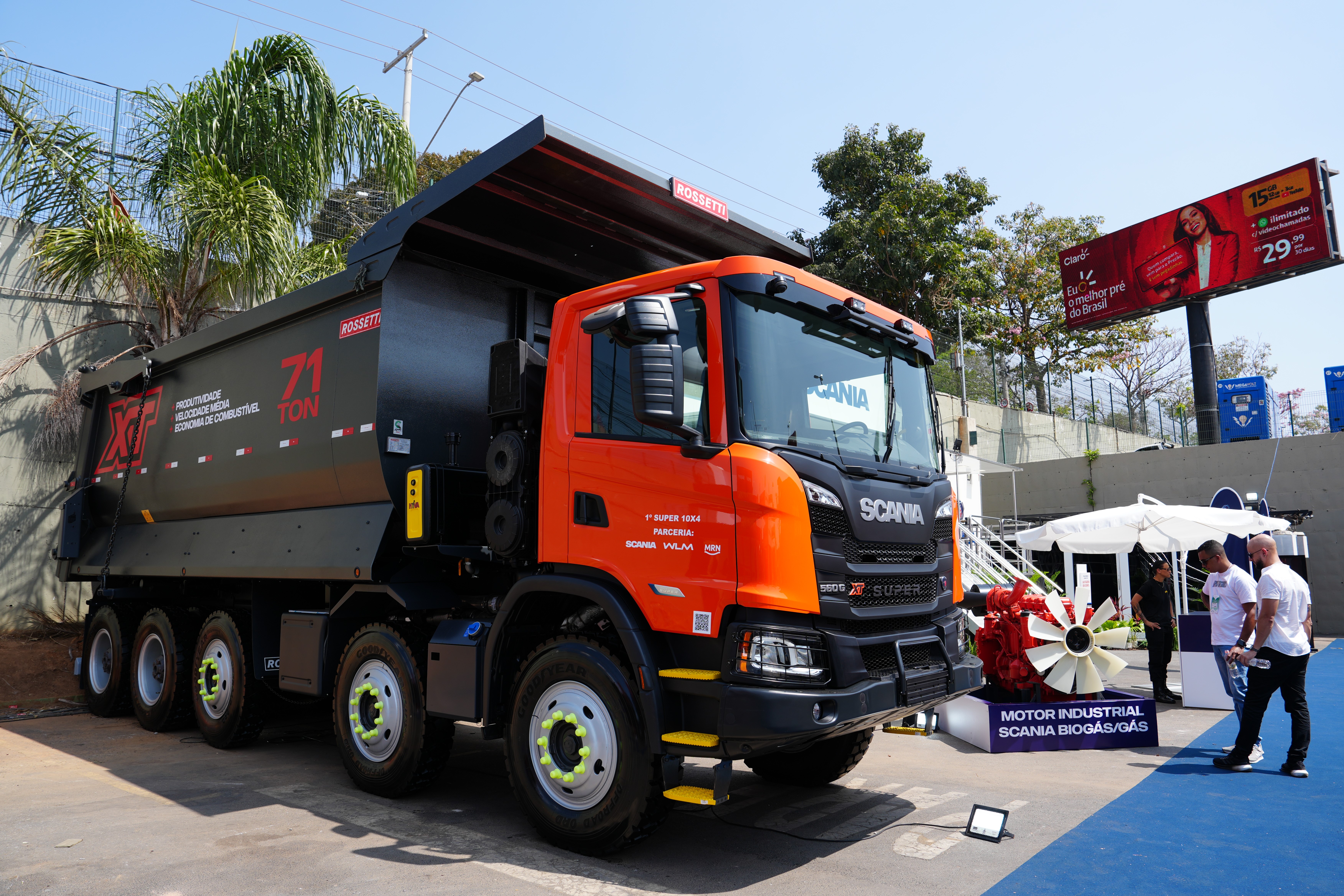 Caminhão Scania 10x4 teleoperado