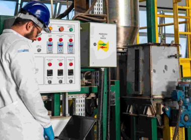 a intensificacao da concorrencia desleal afeta a industria de transformacao
