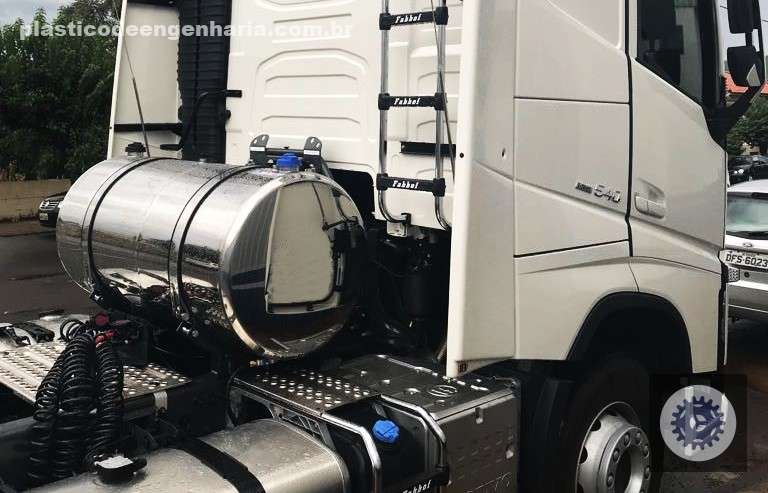 Lei que exclui adicional de periculosidade pode impactar milhares de caminhoneiros
