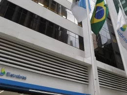 Acionistas da Eletrobras aprovam acordo de conciliação com a União em assembleia realizada hoje.
