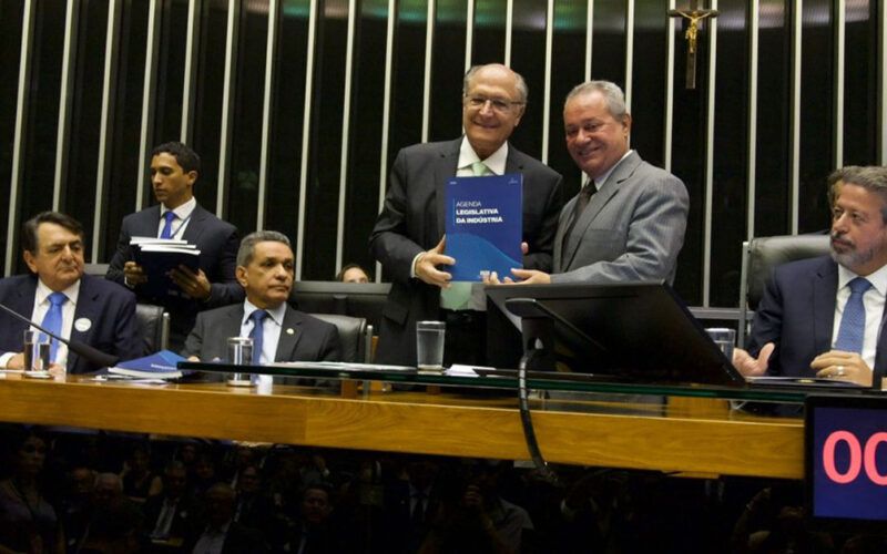 agenda legislativa e projetos estrategicos para o avanco da industria