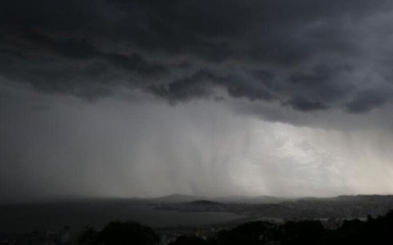 Previsões de chuvas irregulares e alerta climático para o centro-norte do Brasil
