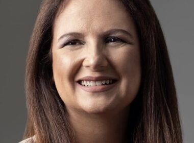 alessandra mello orienta estrategias eficazes para crescimento pessoal e sucesso