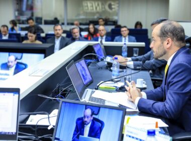 Aneel: diretor pede suspensão de leilão sobre risco hidrológico.
