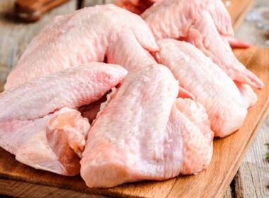 aproveite precos de frango congelado e resfriado em queda economize