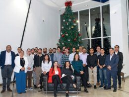 arburg comemora primeira turma graduada em programa de treinamento no.jpgmaxwidth1200