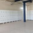 Armário para Vestiário com Pés em Polipropileno: Estabilidade que o Aço Não Garante