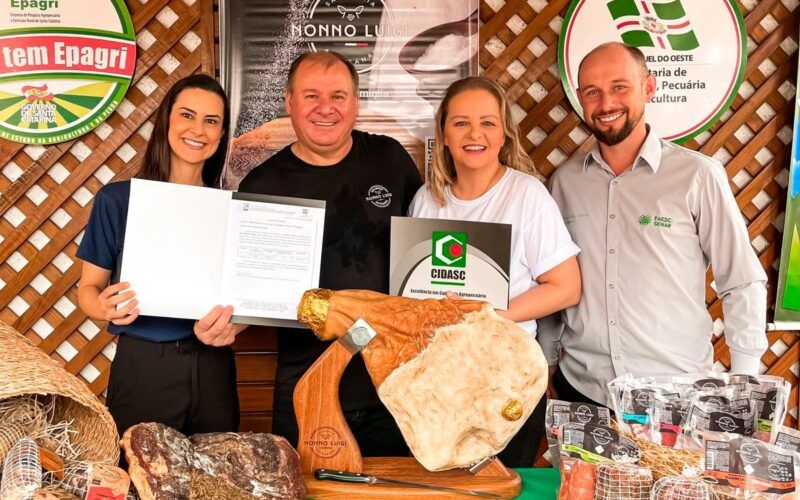 ateg transforma vidas salumeria nonno luigi recebe selo arte