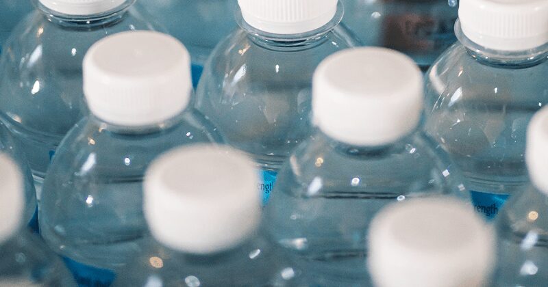 aumento de 68 no imposto sobre importacao de plasticos e