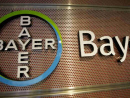 Bayer inicia reestruturação e revela planos estratégicos após a demissão de 12 mil funcionários para otimizar operações. 8 Bayer inicia reestruturação e revela planos estratégicos após a demissão de 12 mil funcionários para otimizar operações.