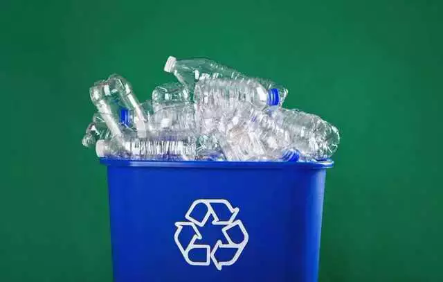 bioplastico de planta metas de reciclagem e economia circular.webp