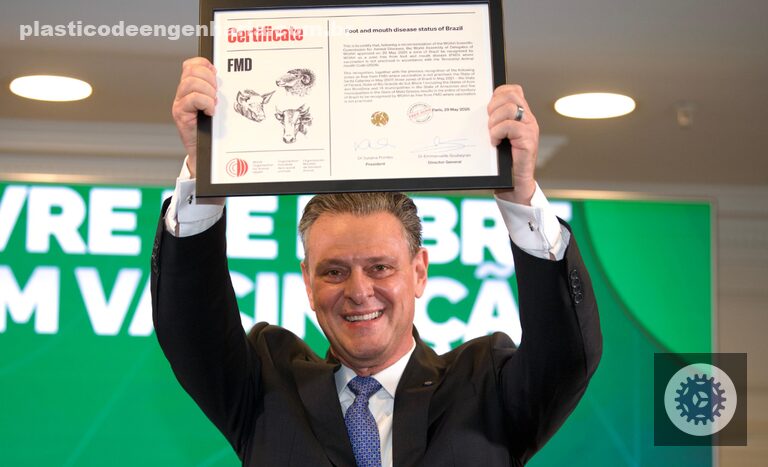 Brasil ganha destaque global ao ser reconhecido pela OMSA como livre de Febre Aftosa, impulsionando a agropecuária nacional.