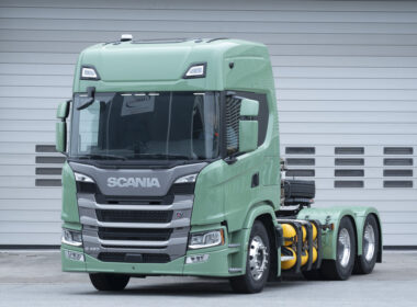 Bravo Serviços Logísticos amplia sua frota com 17 novos caminhões Scania movidos a gás e biometano