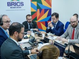 Brics defende financiamento para clima e industrialização de minerais críticos em reunião no Sul Global 19 brics unem forcas na agricultura descubra como a cooperacao internacional