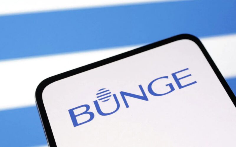 Bunge e Viterra união estratégica de US$ 8 bilhões potencializa oportunidades no mercado global de alimentos.