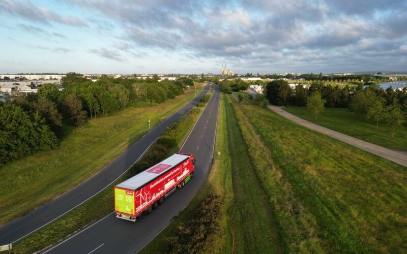 "Maior viagem rodoviária elétrica do mundo": Caminhão elétrico da Danfoss percorre 1.300 quilômetros de Nordborg a Le Mans