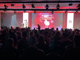 cobb vantress apoia o manejo de recriacao de reprodutores para obter