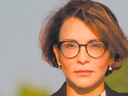 como a industria esta se tornando mais sustentavel praticas e