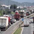 Acidentes com caminhões: aumento de ocorrências graves mostra a importância de boas práticas nas estradas durante o Carnaval