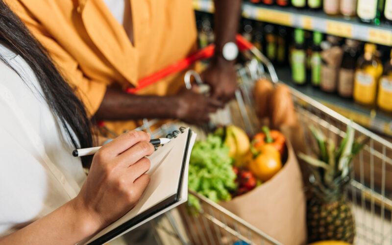 Crise fiscal transforma hábitos de consumo na América Latina e revela novas oportunidades de mercado.