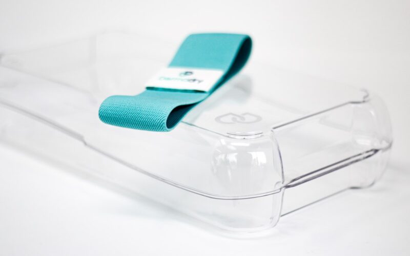 dermadry revoluciona tratamentos com trays medicos em pc da covestro