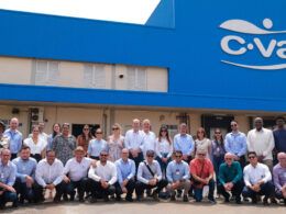 descubra o impacto global 14 paises visitam inovacoes da industria