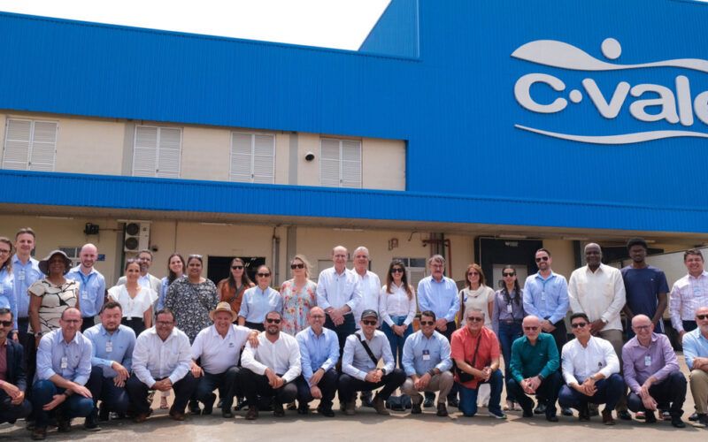 descubra o impacto global 14 paises visitam inovacoes da industria