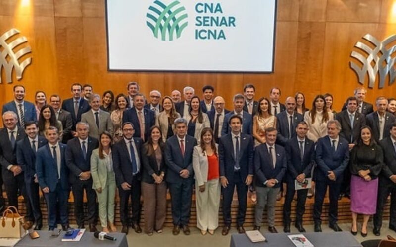 descubra os motivos por tras da visita de lideres argentinos