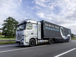 Daimler Truck produz frota de caminhões Mercedes-Benz GenH2 para testes em clientes