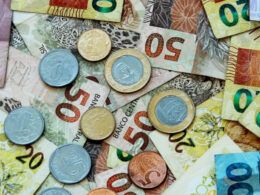 Diminuição da Capacidade Financeira na Indústria de Plásticos: Desafios e Soluções 15 diminuicao da capacidade financeira na industria de plasticos desafios e