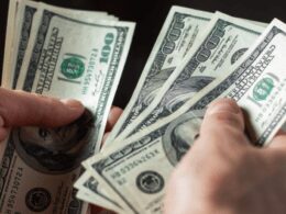 dolar em alta impacto das eleicoes nos eua e crises