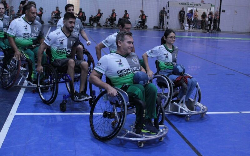 empoderamento profissional fundacao aury luiz bodanese e aurora coop promovem