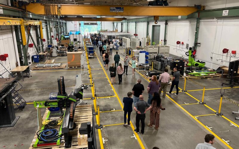 engel revoluciona producao com novas capacidades de automacao na america.jpegmaxwidth1200