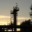 Estoques de petróleo nos EUA têm queda de 11,4 milhões de barris, informa Departamento de Energia.