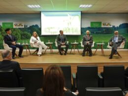 Estratégias Futuras do Sistema Plantio Direto no Brasil: Como o Diálogo Pode Impulsionar a Sustentabilidade e a Produtividade Agrícola 15 estrategias futuras do sistema plantio direto no brasil como o