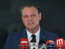 Fávaro critica ação de Trump e destaca importância de explorar novos mercados para fortalecer a economia brasileira 15 favaro critica acao de trump e destaca importancia de explorar