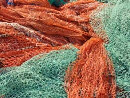 fibras de nylon recicladas transformam redes de pesca em materiais.jpgmaxwidth1200
