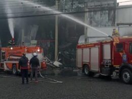 fogo no frigorifico em carambei incendio no brf pode afetar