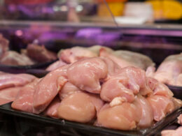 frango a alternativa saborosa e economica para os argentinos diante