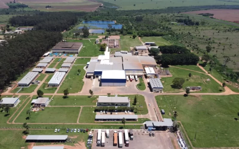 Friboi oferece 50 vagas em Nova Andradina (MS)