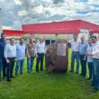 governador do parana conferindo boas praticas visita ao frigorifico da