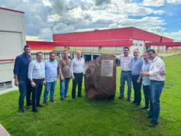 governador do parana conferindo boas praticas visita ao frigorifico da
