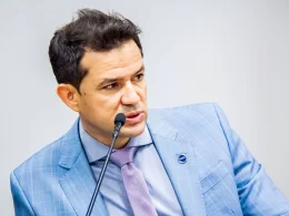 Governo define regime especial para atrair grandes operadores de data centers ao Brasil